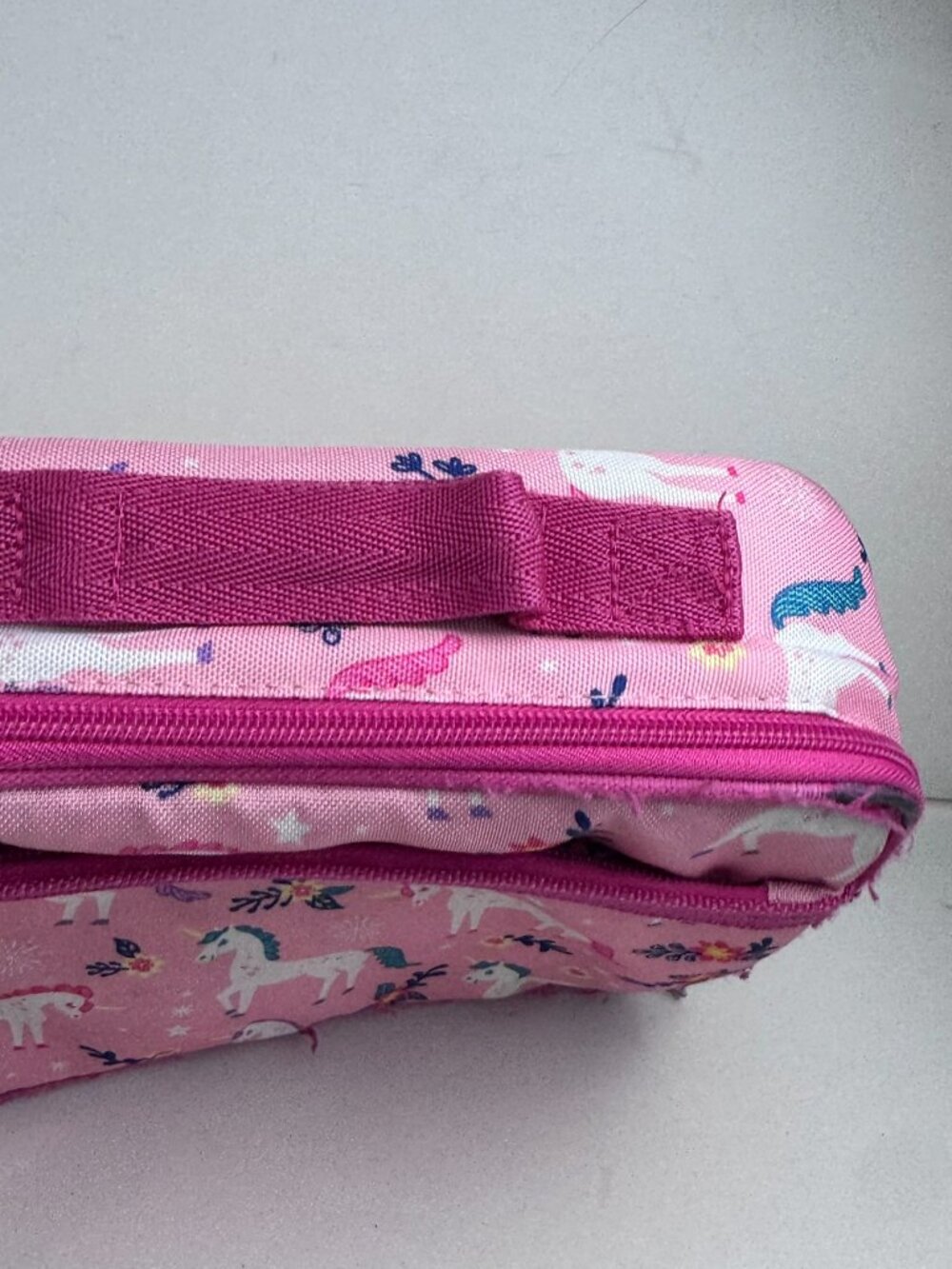 Wildkin Pink Unicorn Insulated Lunch Box Bag Cooler Zipper Pocket 9.5x7" stains - Picture 8 of 13